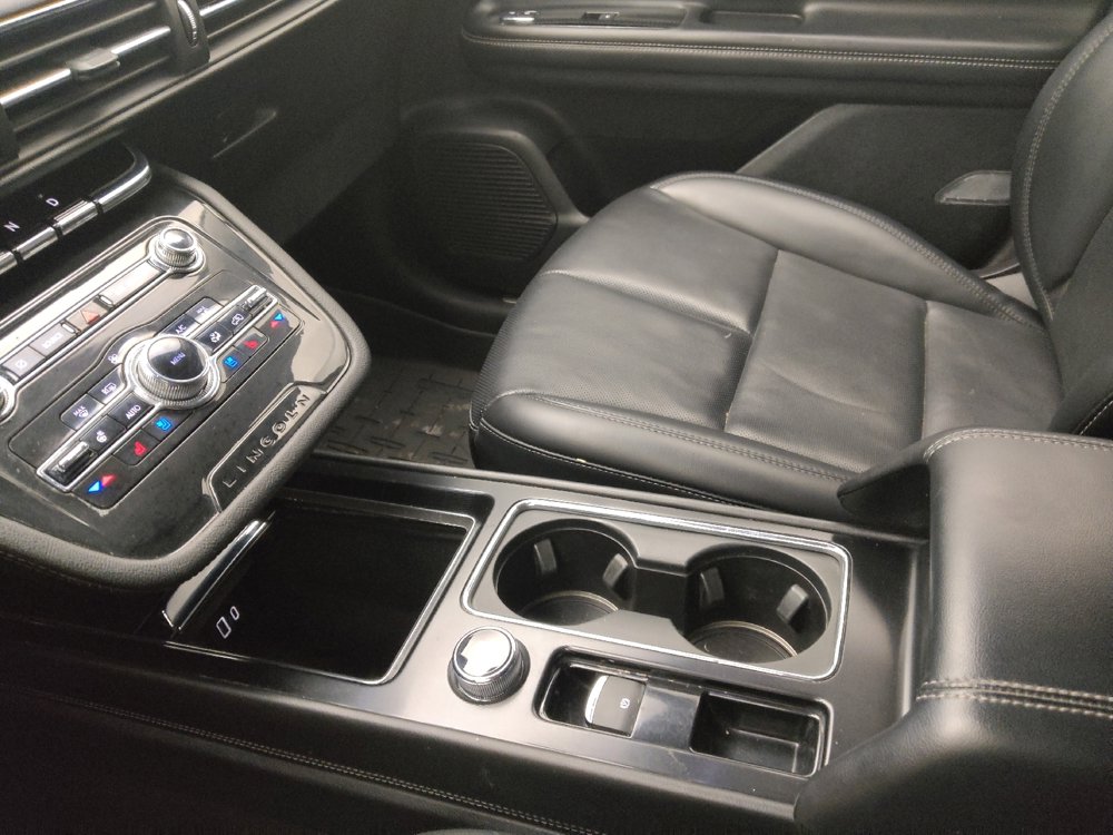 Used 2022 Lincoln Corsair AWD w/ Equipment Group 101A image 26