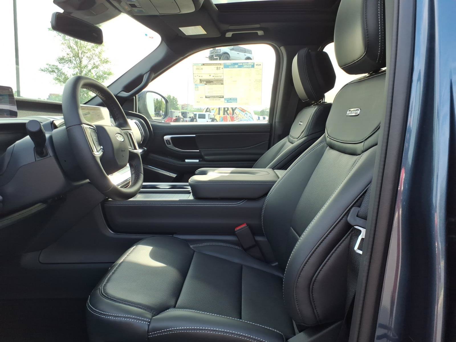 New 2027 Ford Expedition Max Platinum w/ Stealth Appearance Package AWD/4WD image 10