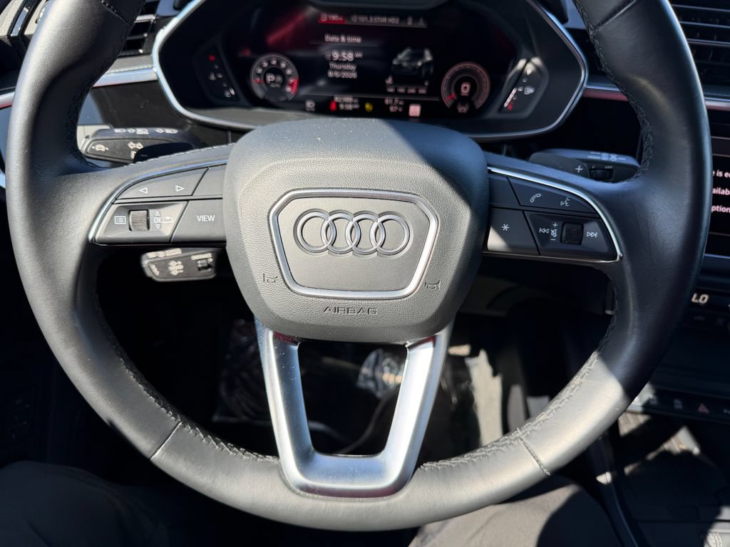 Used 2023 Audi Q3 2.0T Premium Plus w/ Premium Plus Package AWD/4WD image 19