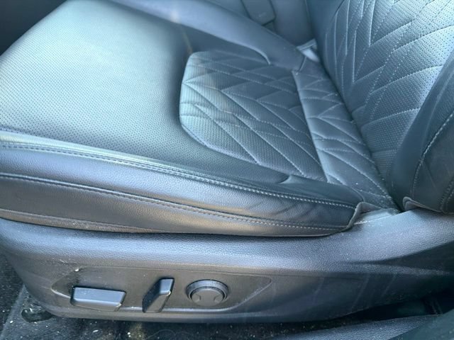 Used 2024 Kia Sportage X-Line AWD/4WD image 13