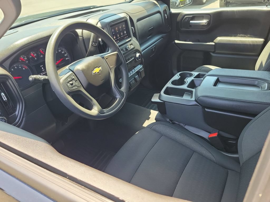 Used 2024 Chevrolet Silverado 1500 Custom w/ LPO, Dark Essentials Package AWD/4WD image 10