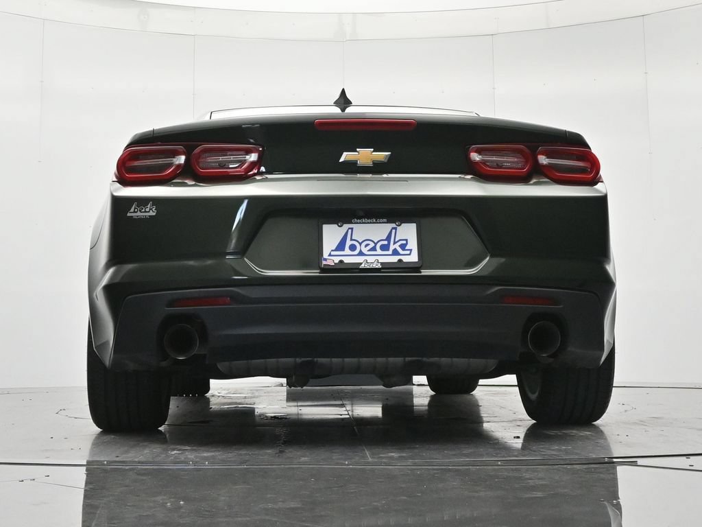 Used 2020 Chevrolet Camaro LT RWD image 37