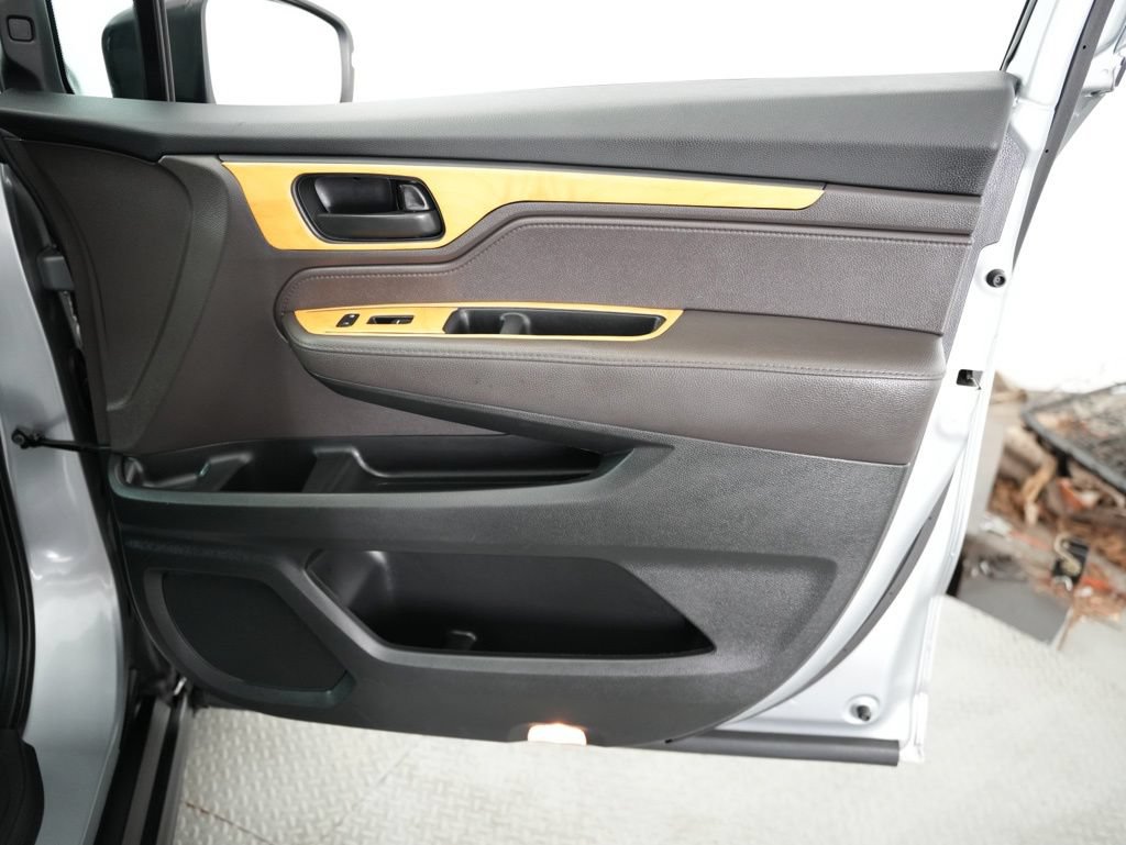 Used 2018 Honda Odyssey Elite image 49