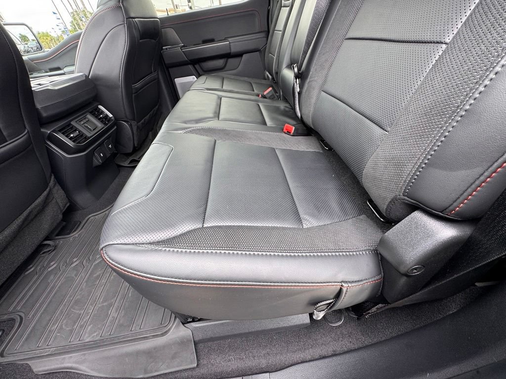 Used 2025 Ford F150 Raptor AWD/4WD image 30