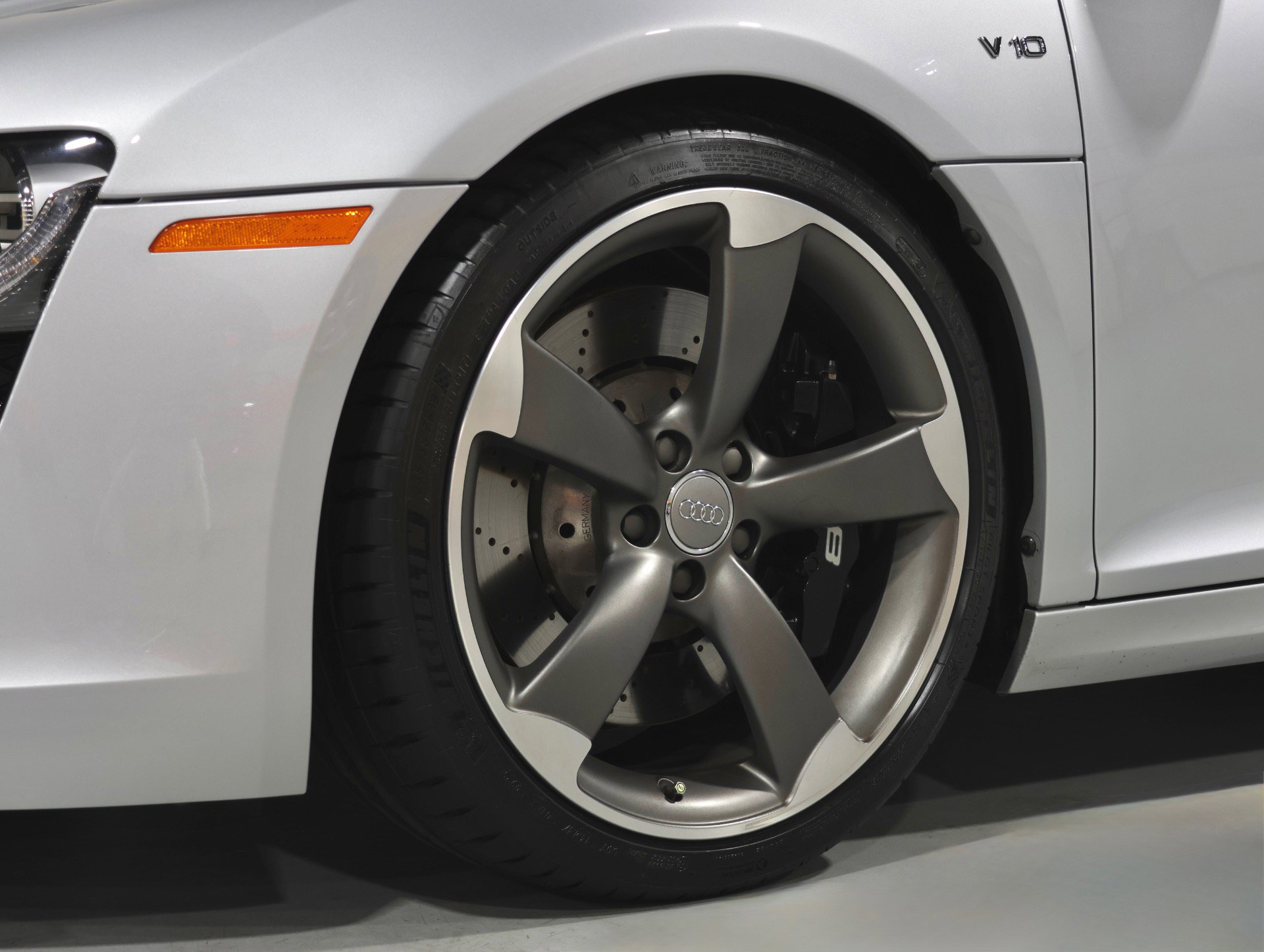 Used 2011 Audi R8 V10 AWD/4WD image 47