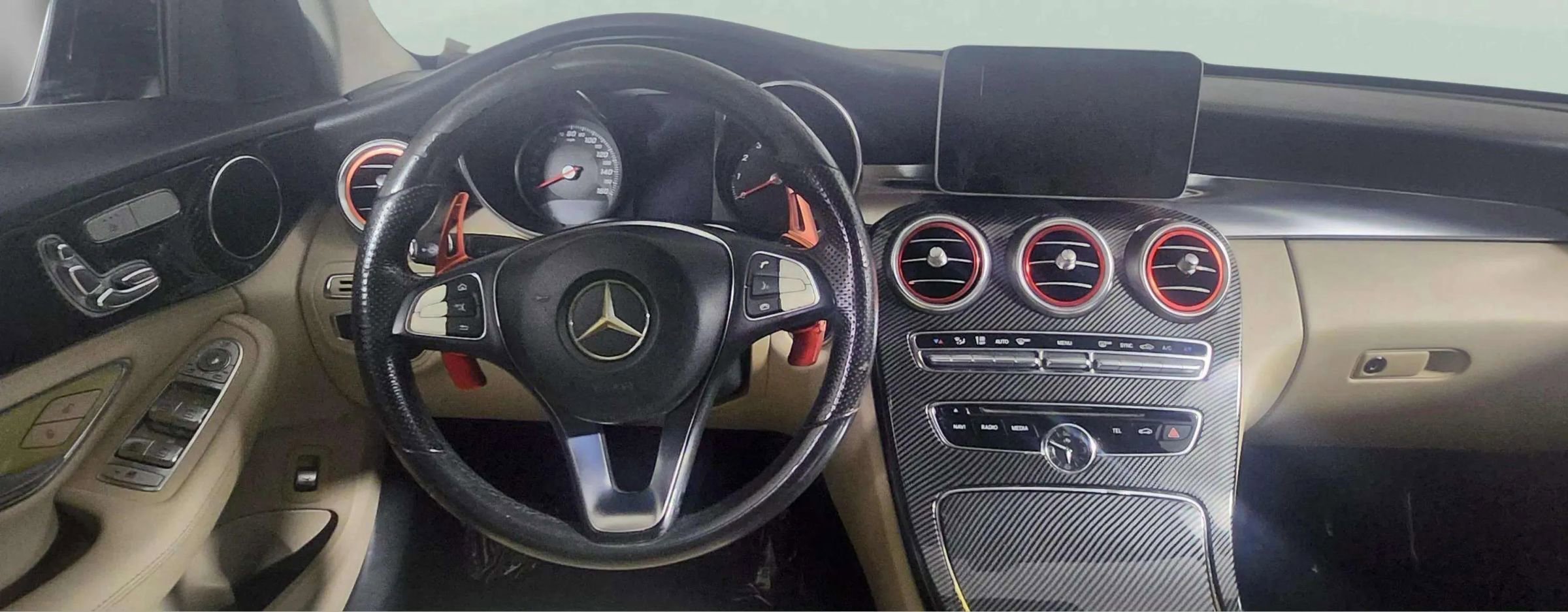 Used 2015 Mercedes-Benz C 300 Sedan image 24