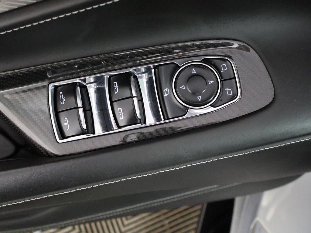 Used 2021 Chevrolet Corvette Stingray Premium Conv w/ Z51 Performance Package RWD image 35