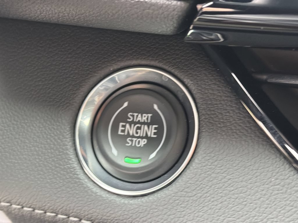 New 2026 Buick Enclave Avenir w/ Super Cruise Package FWD image 30