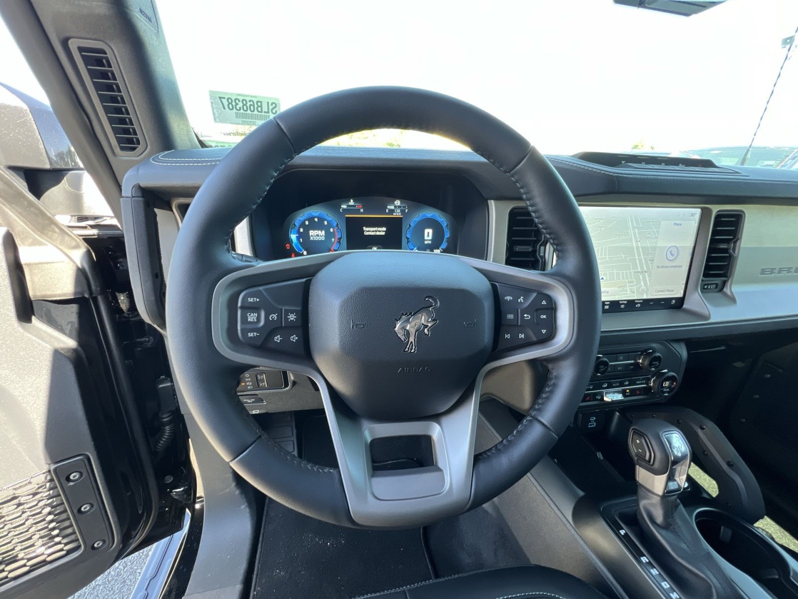 New 2025 Ford Bronco Outer Banks w/ Sasquatch Package AWD/4WD image 40
