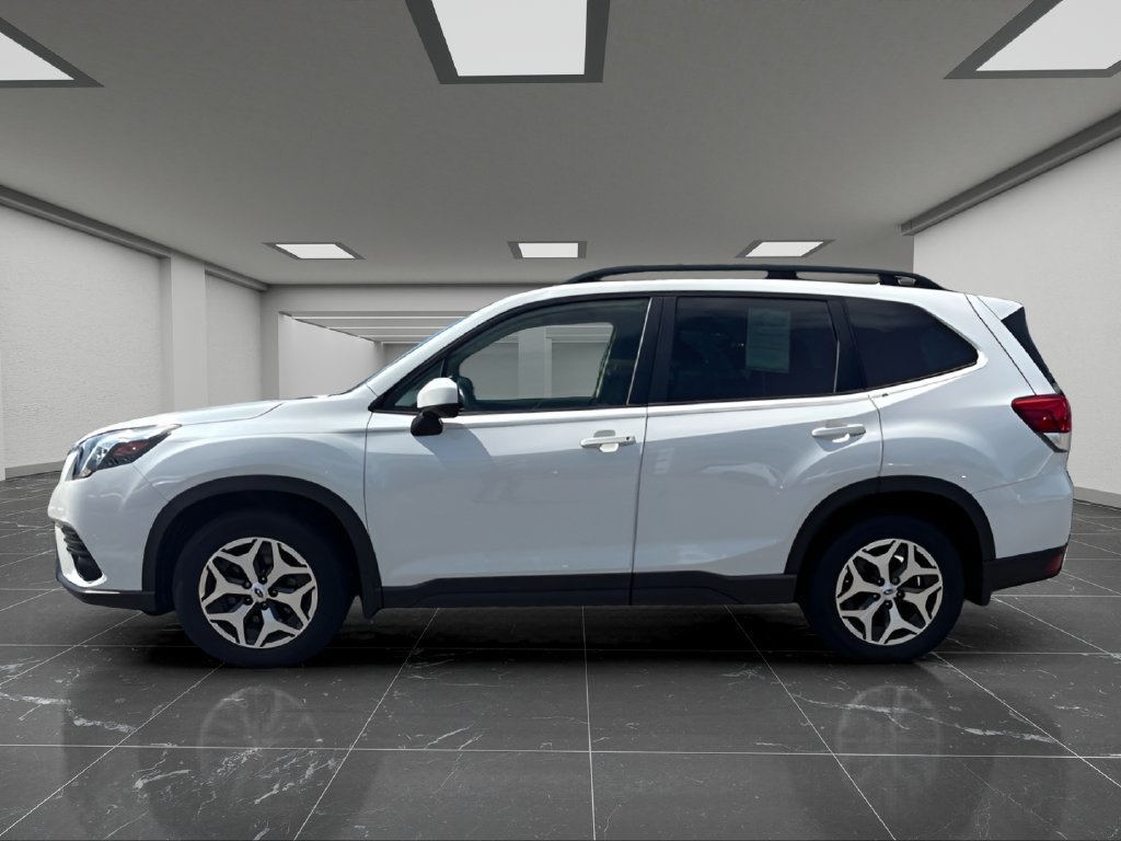 Certified 2023 Subaru Forester Premium AWD/4WD image 9