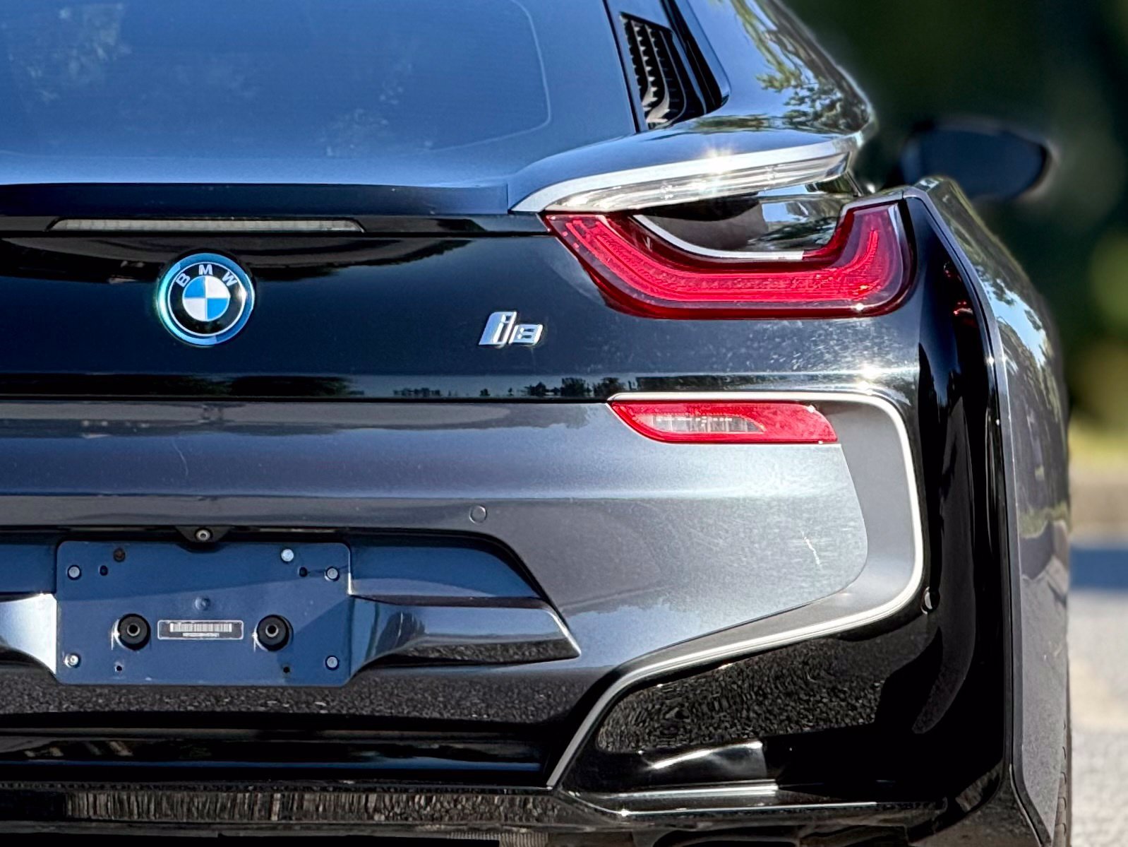 Used 2017 BMW i8 AWD/4WD image 17