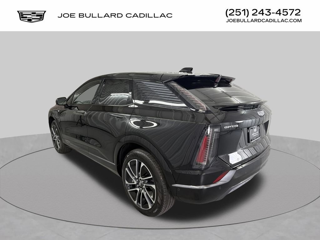 New 2027 Cadillac Optiq Sport w/ LPO, Floor Liner Package AWD/4WD image 6