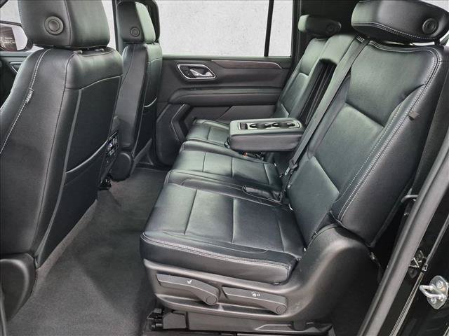 Used 2021 Chevrolet Suburban LS w/ Driver Alert Package RWD image 16