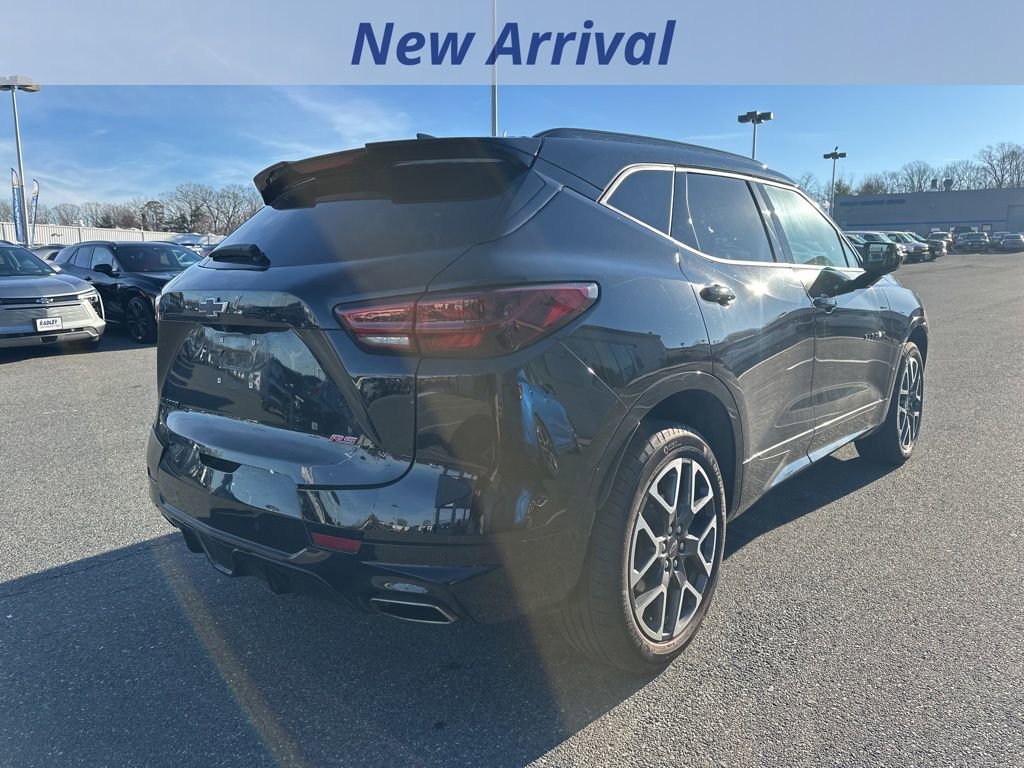 Used 2025 Chevrolet Blazer RS image 4