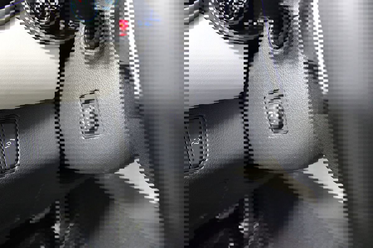 Used 2023 Genesis G70 2.0T w/ Sport Prestige Package image 14