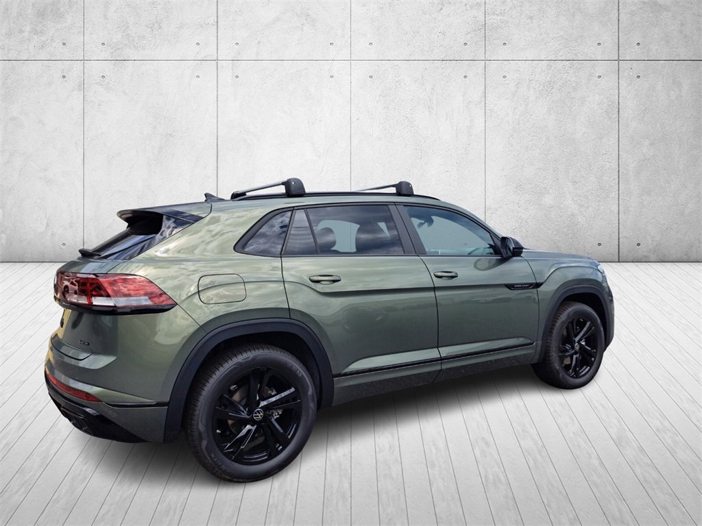 New 2026 Volkswagen Atlas Cross Sport SEL R-Line image 5