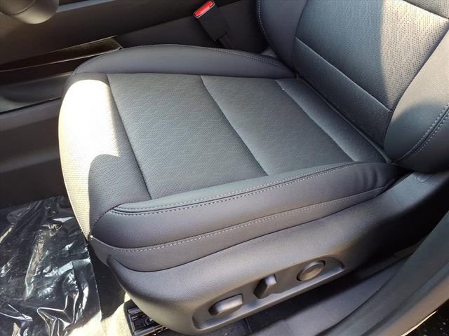 New 2026 Chevrolet Equinox LT w/ Convenience Package II image 21