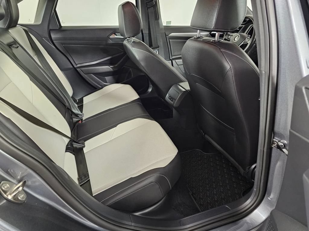 Used 2021 Volkswagen Jetta R-Line FWD image 14