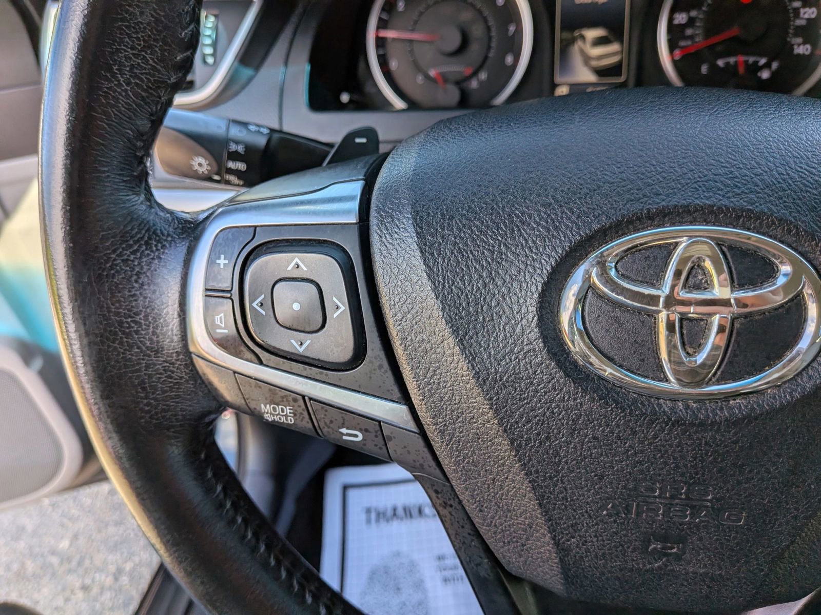 Used 2015 Toyota Camry SE FWD image 38