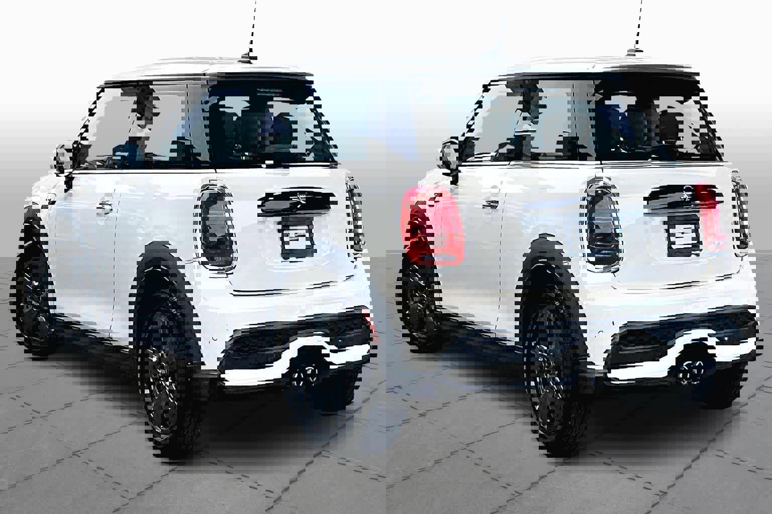 Used 2022 MINI Cooper S image 11