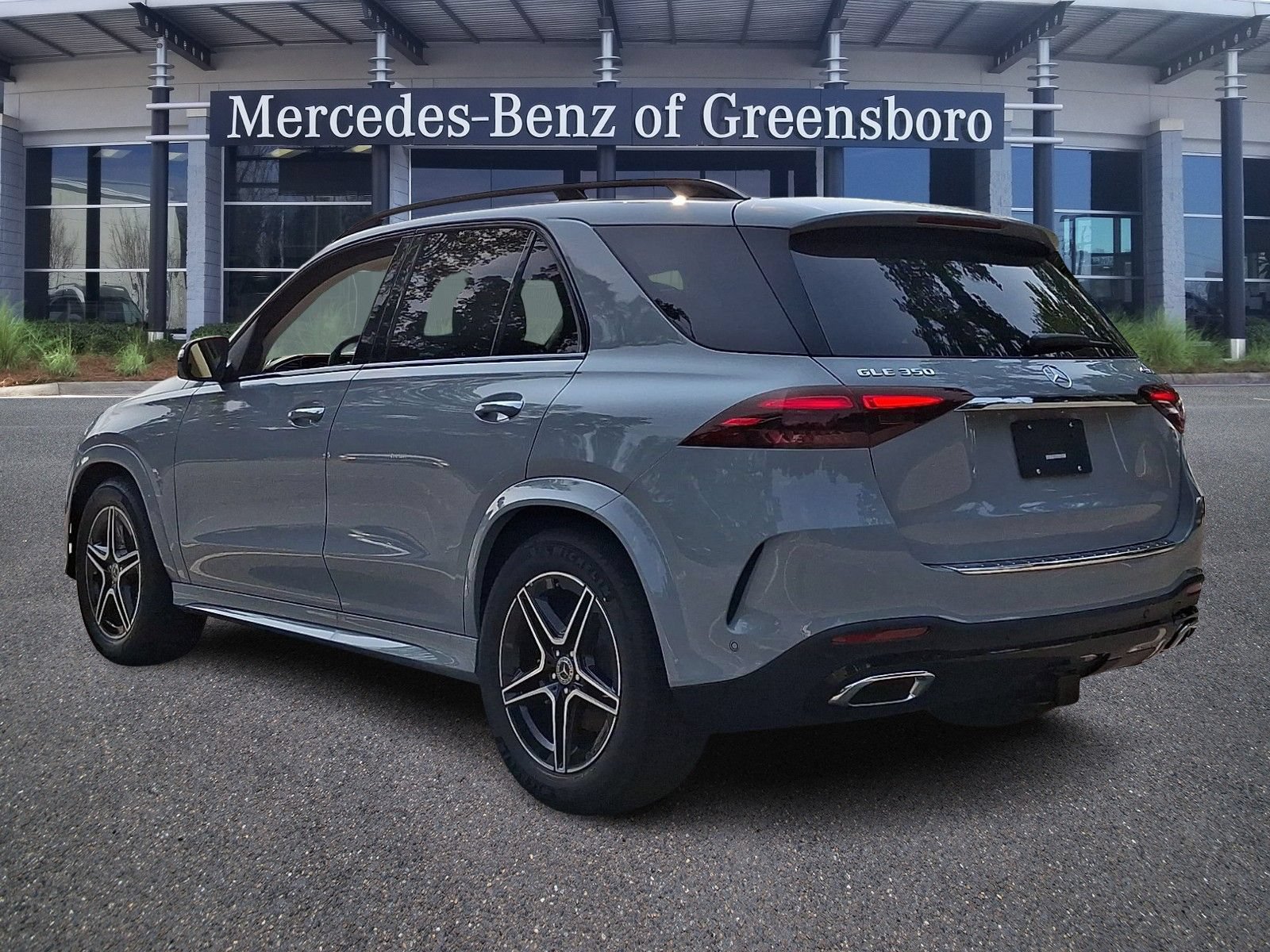 New 2026 Mercedes-Benz GLE 350 4MATIC image 3