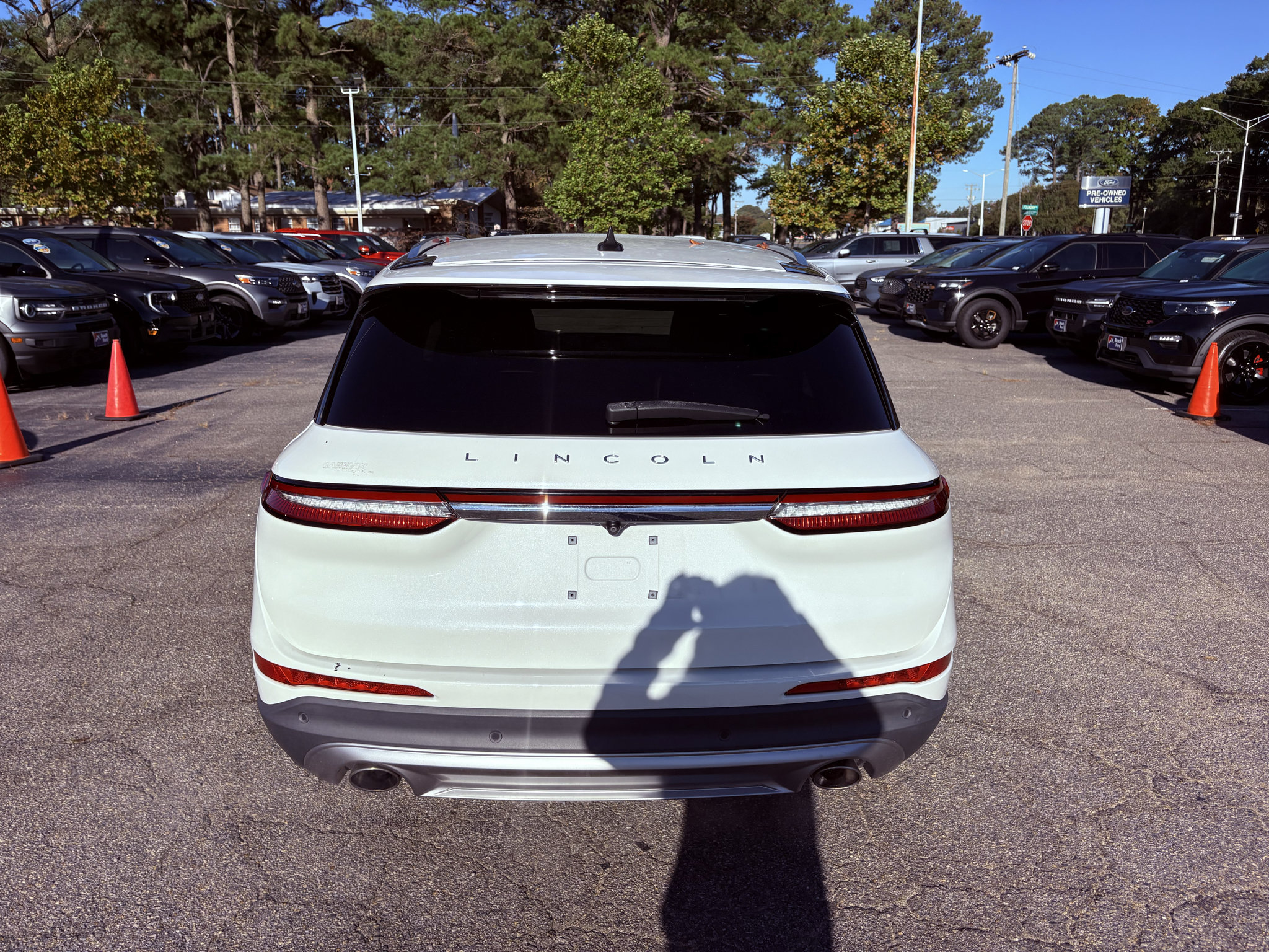 Used 2021 Lincoln Corsair AWD w/ Equipment Group 101A image 6