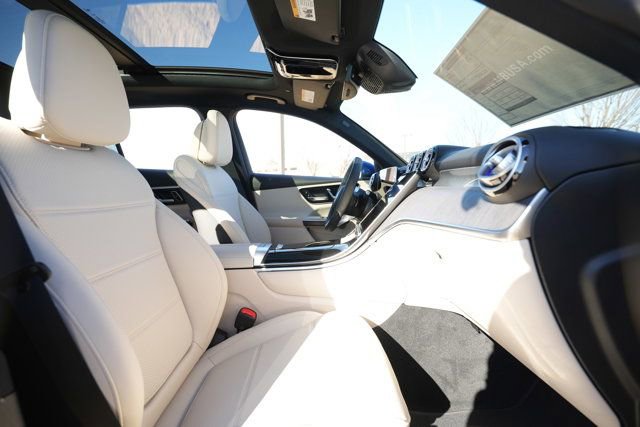 Used 2026 Mercedes-Benz GLC 300 4MATIC image 38