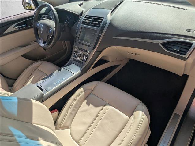 Used 2019 Lincoln MKZ Reserve image 22