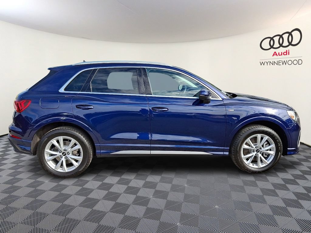 Certified 2024 Audi Q3 2.0T Premium Plus w/ Premium Plus Package AWD/4WD image 7