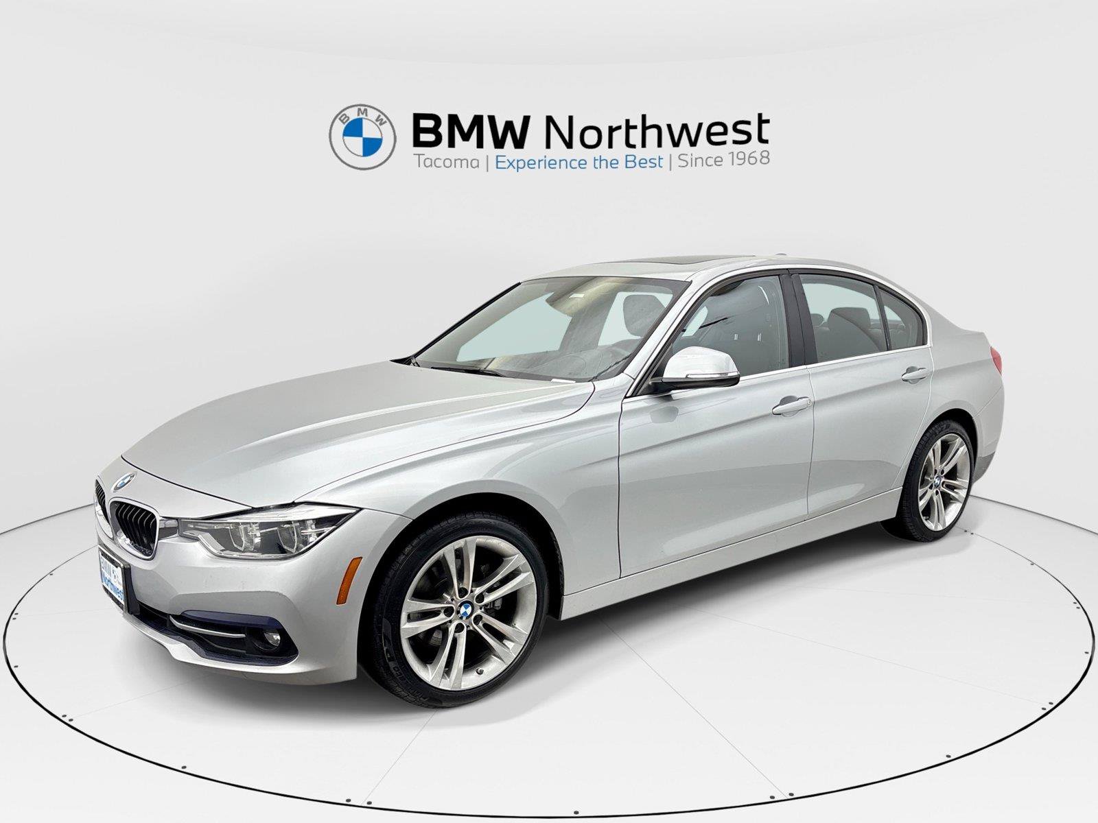 Used 2018 BMW 328d Sedan RWD image 1