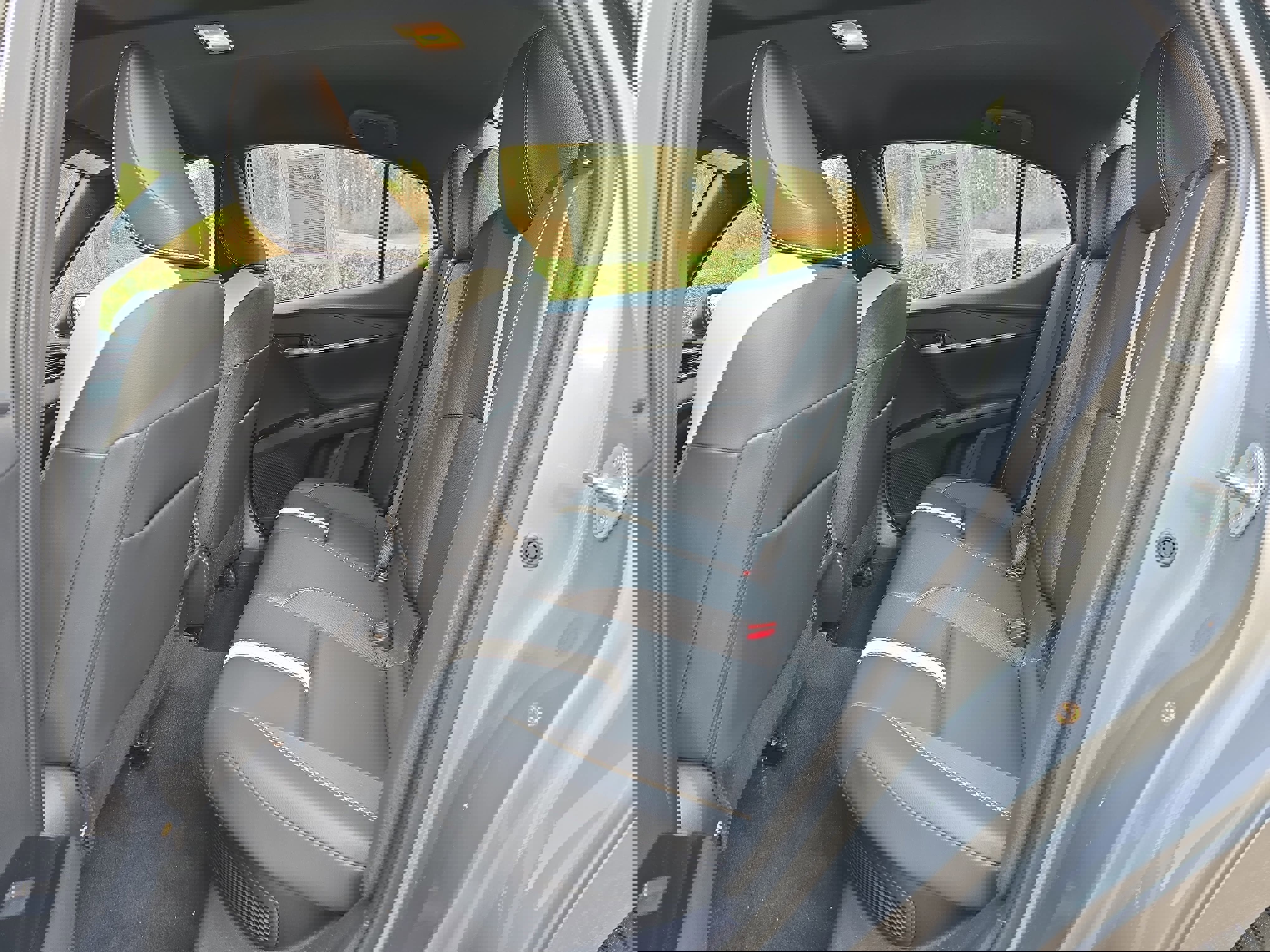 Used 2025 Toyota Camry SE image 13