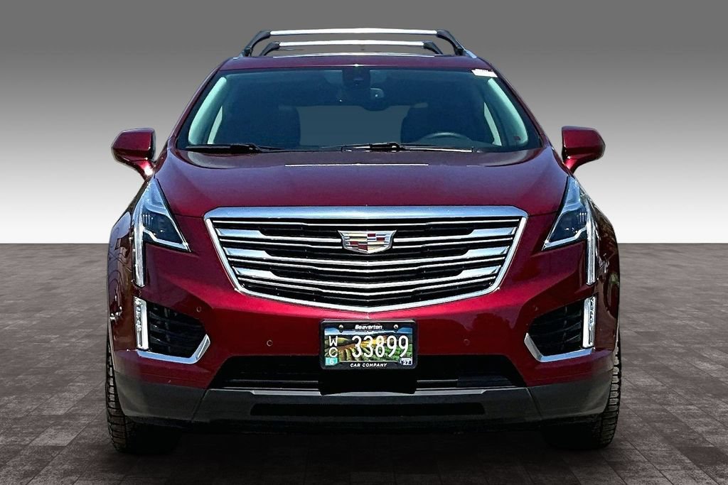 Used 2017 Cadillac XT5 Premium Luxury w/ Driver Assist Package AWD/4WD image 5