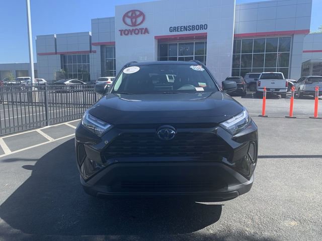 Certified 2024 Toyota RAV4 LE AWD/4WD image 3