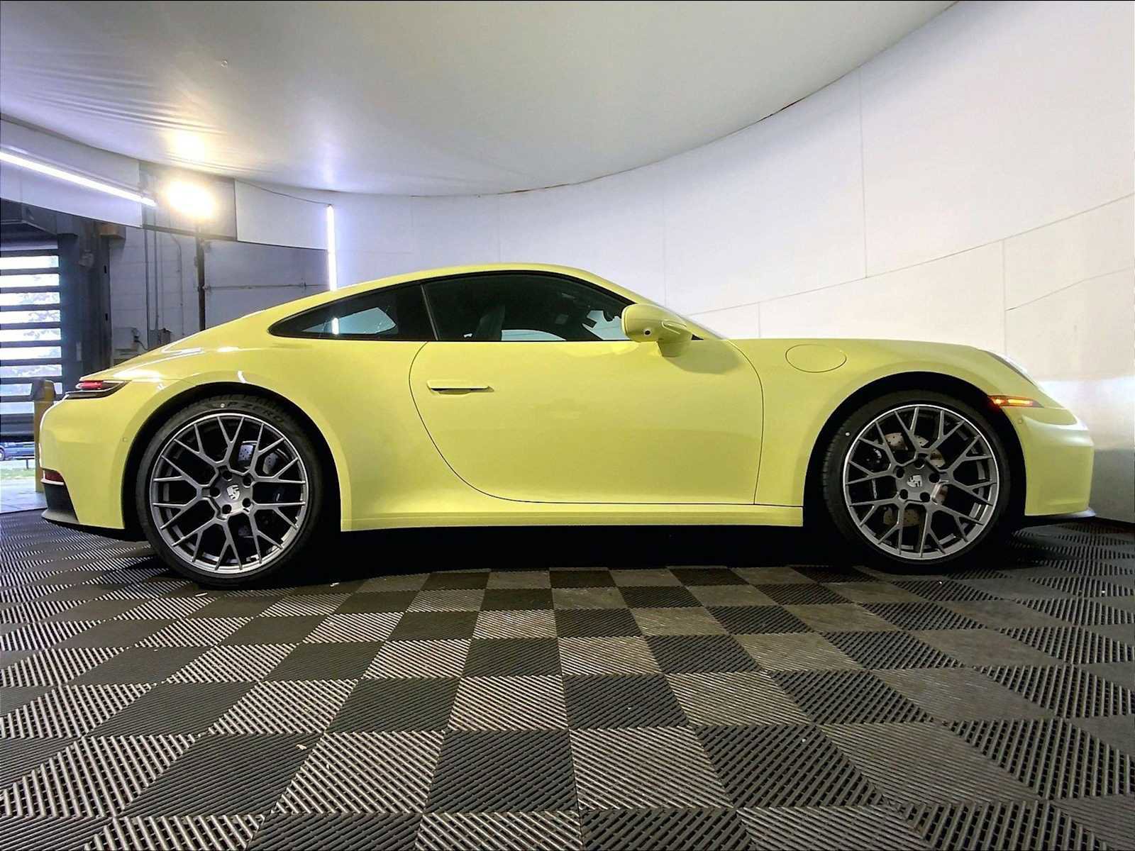 New 2026 Porsche 911 Carrera image 8