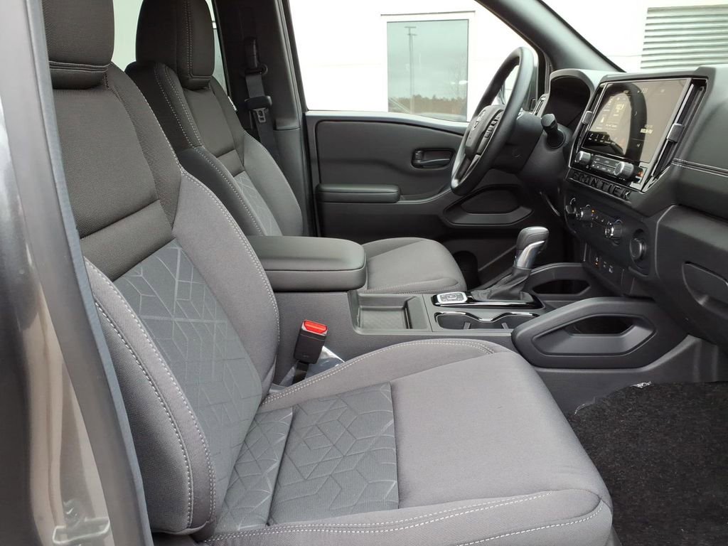 New 2026 Nissan Frontier SV w/ Tow Package image 10