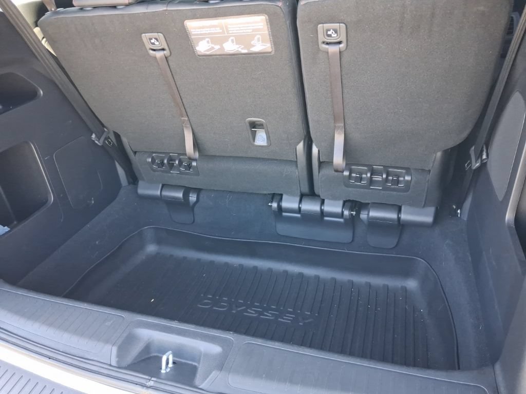 Certified 2024 Honda Odyssey Sport image 10