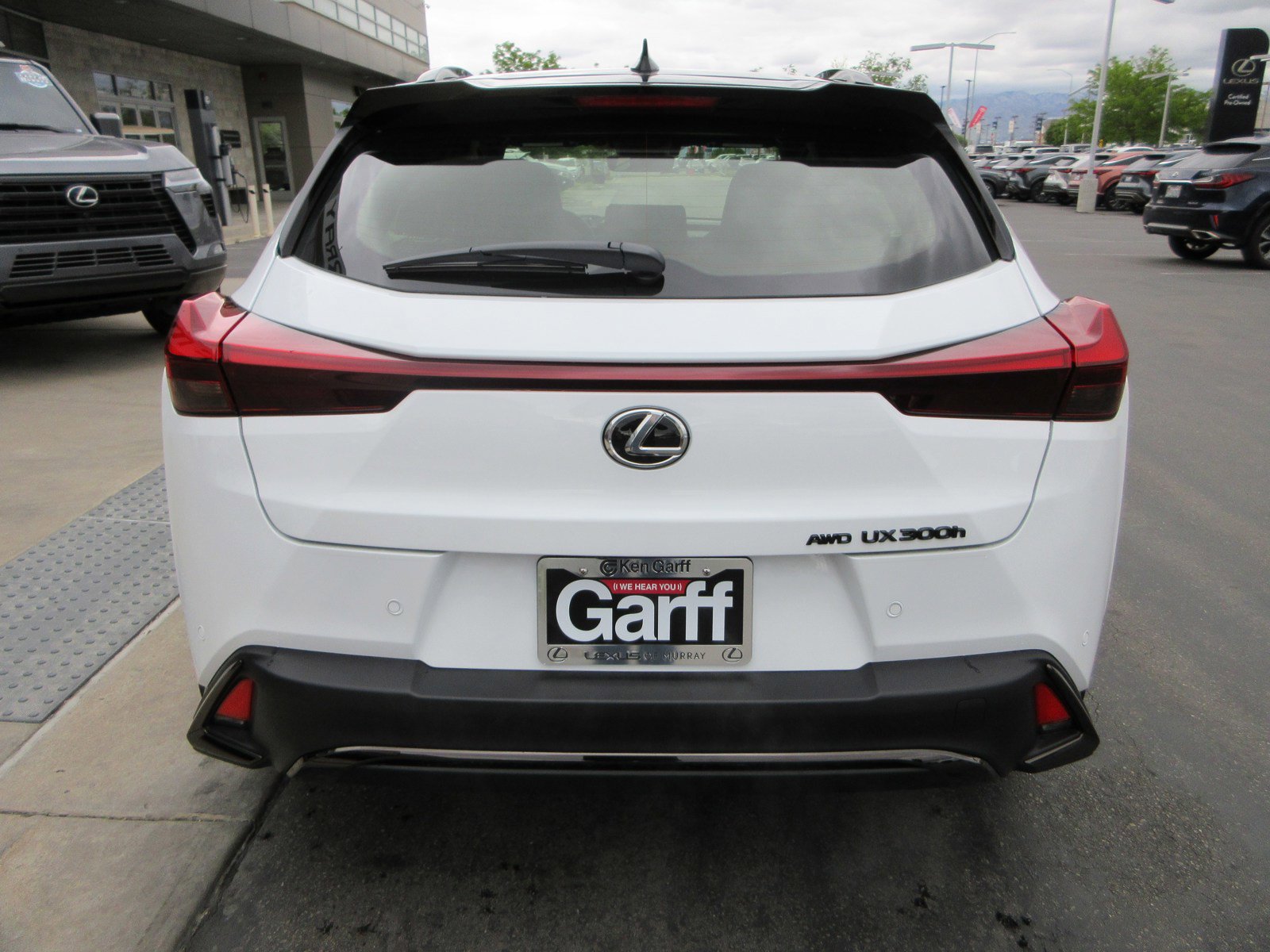 New 2026 Lexus UX 300h AWD image 8