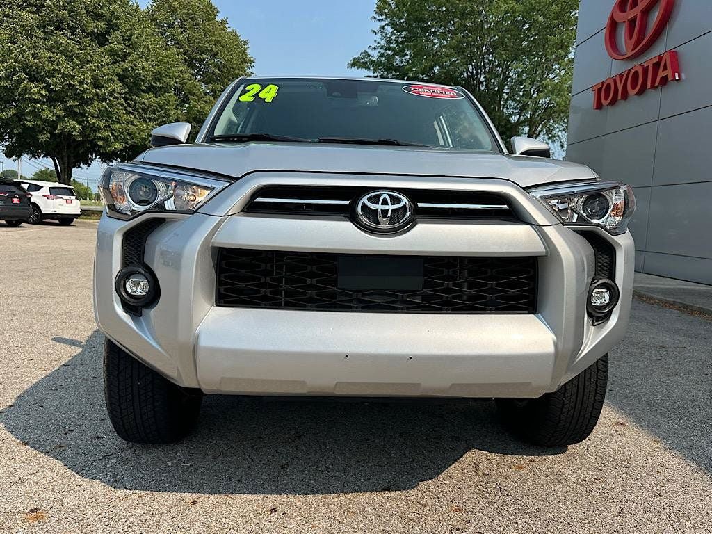 Certified 2024 Toyota 4Runner SR5 AWD/4WD image 8