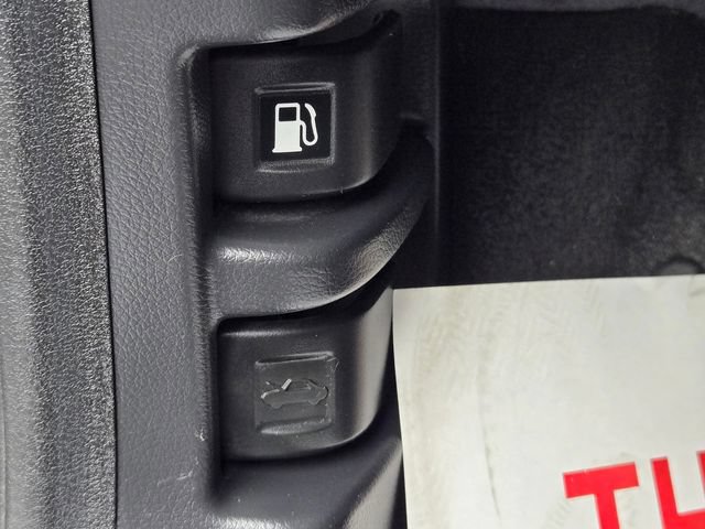 Certified 2018 Honda HR-V LX image 19