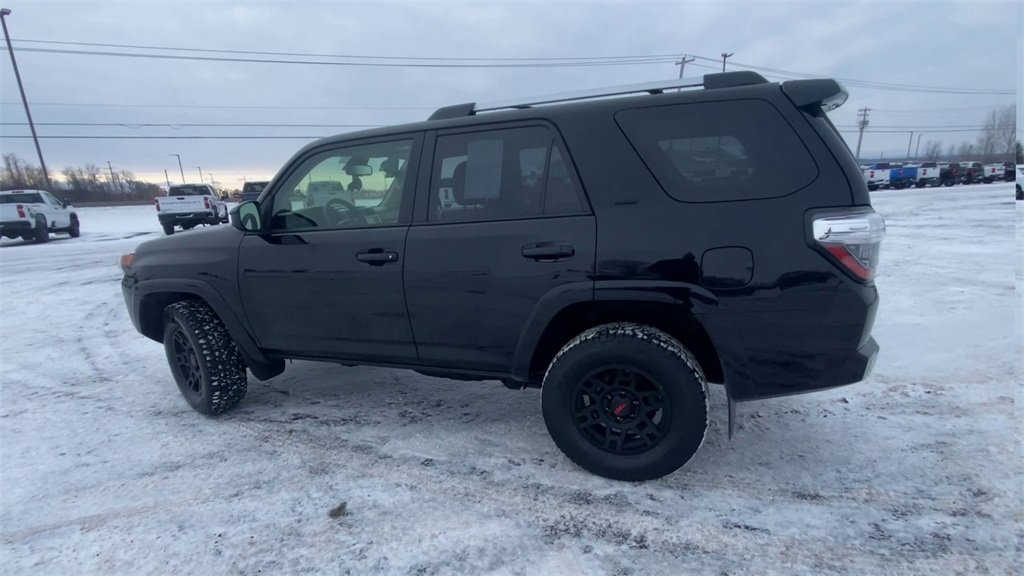 Used 2023 Toyota 4Runner SR5 image 6