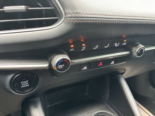 Used 2023 MAZDA MAZDA3 s image 31