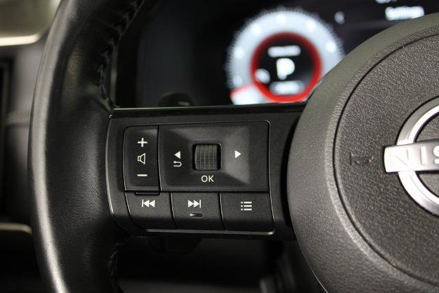 Certified 2023 Nissan Pathfinder Platinum image 24