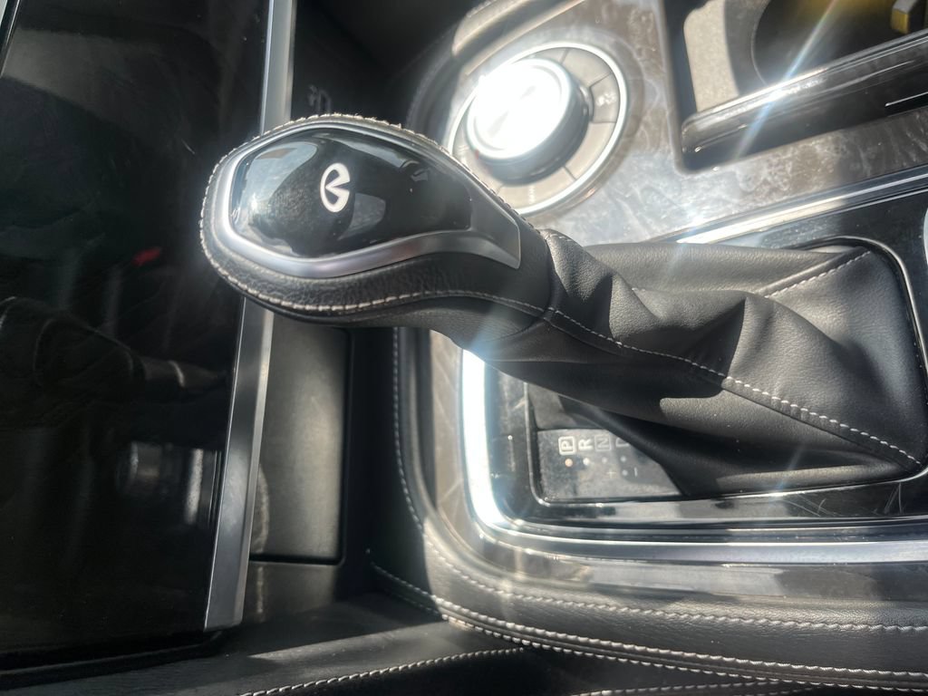 Used 2024 INFINITI QX80 Luxe AWD/4WD image 24