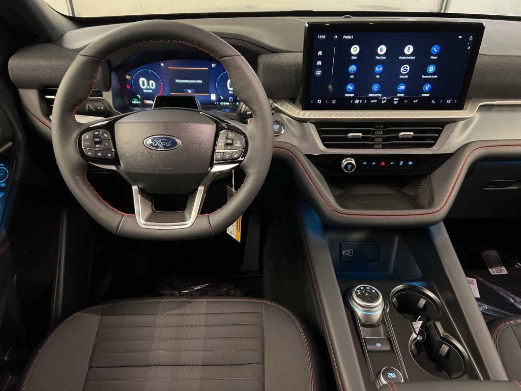 New 2026 Ford Explorer ST-Line w/ ST-Line Street Pack image 8
