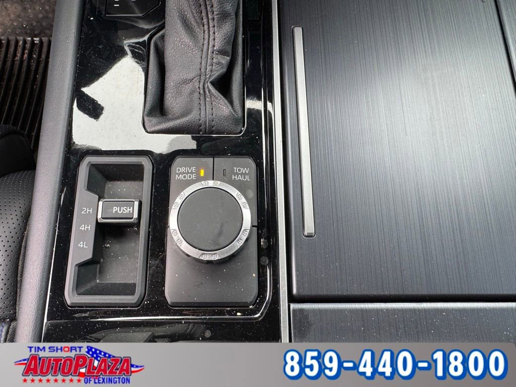 Used 2022 Toyota Tundra Platinum image 31