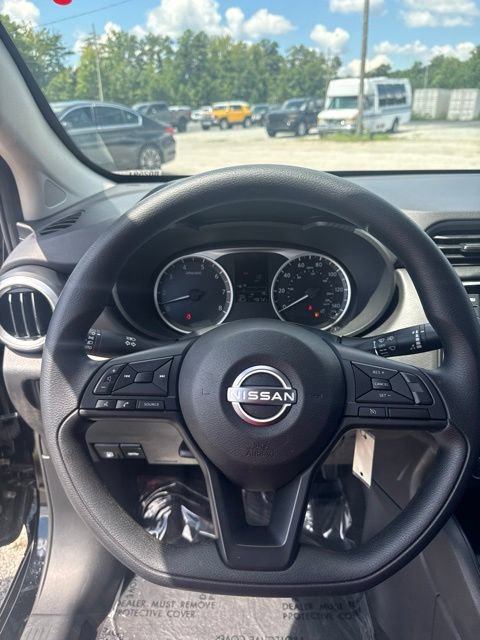 Used 2025 Nissan Versa S w/ S Plus Package FWD image 21