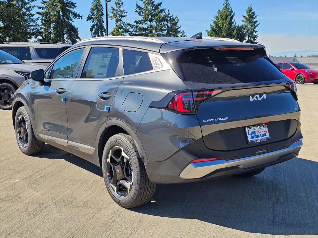 New 2026 Kia Sportage EX AWD/4WD image 7