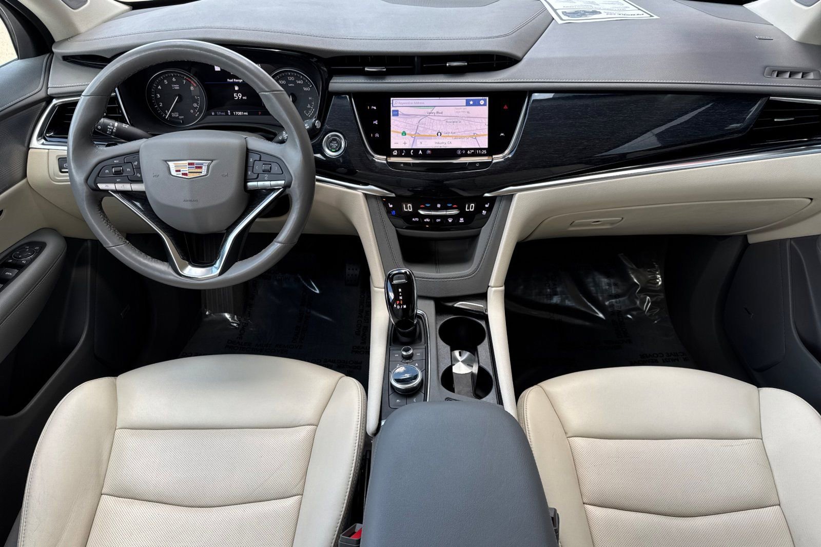 Used 2024 Cadillac XT6 Premium Luxury w/ Technology Package image 14