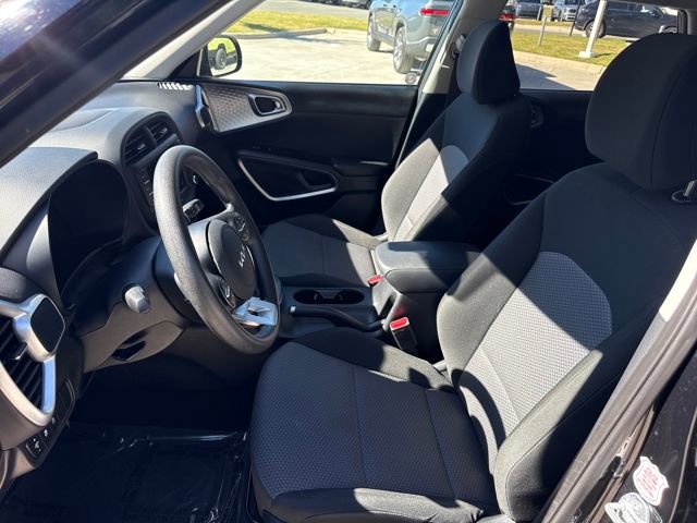 Used 2024 Kia Soul LX w/ Option Group 015 image 10