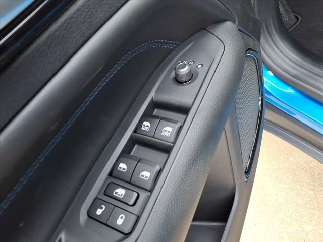 New 2026 Jeep Compass Latitude AWD/4WD image 18